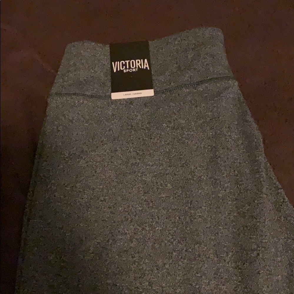 Victoria Sport pants